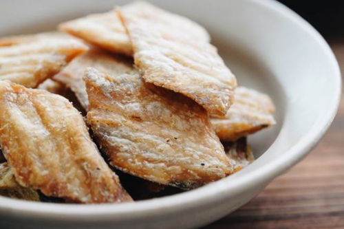 香 酥 鮮 饞哭辦公室的舟山魚酥現(xiàn)捕現(xiàn)做,59.9元4袋值得囤