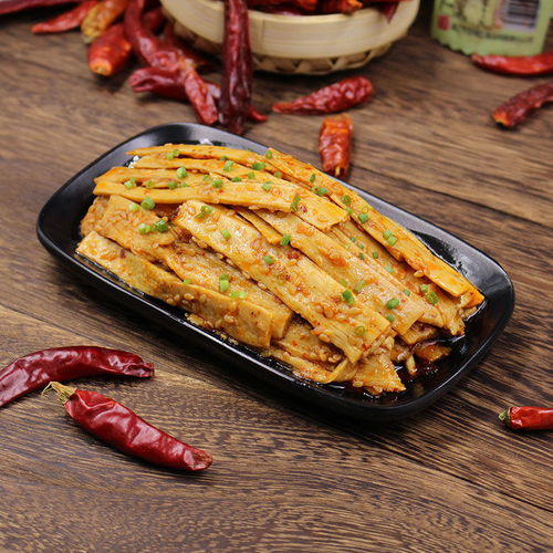 牛板筋 內(nèi)蒙古特產(chǎn)澤李牧 香辣零食牛板筋獨立真空小包裝牛筋小吃