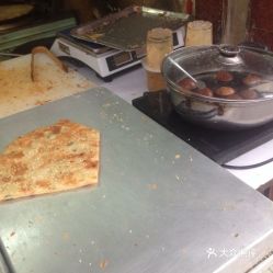 電話 地址 價格 營業時間 邁皋橋 和燕路小吃快餐團購